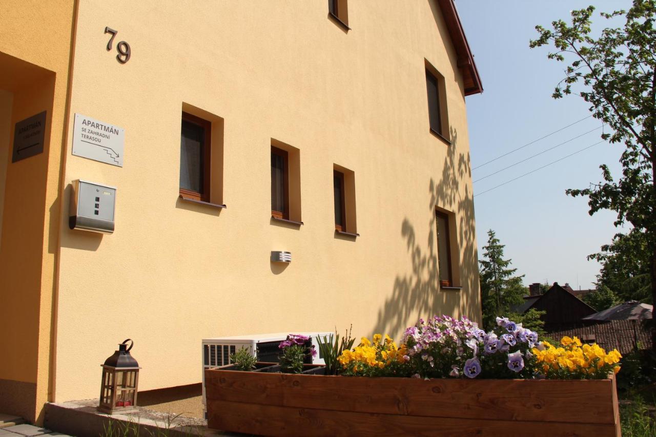 Apartmany U Zvonicky Prachov Exteriör bild